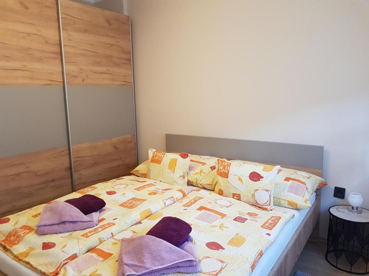 Henrietta Apartmanház Zalakaros Exterior foto