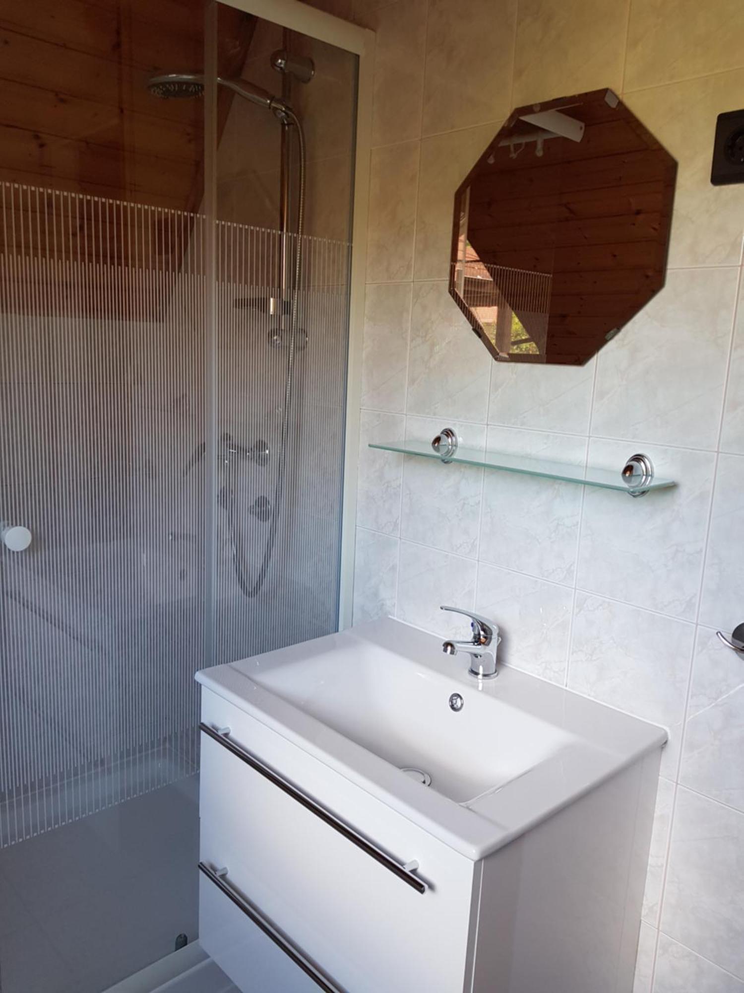 Henrietta Apartmanház Zalakaros Exterior foto
